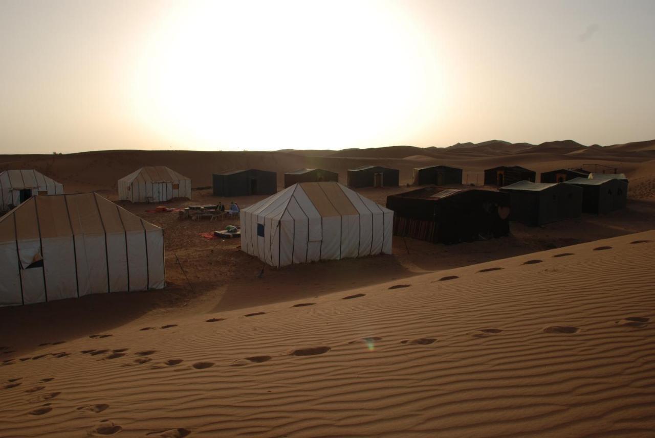 Kasbah Les Alizes Du Desert M'Hamid Exterior foto